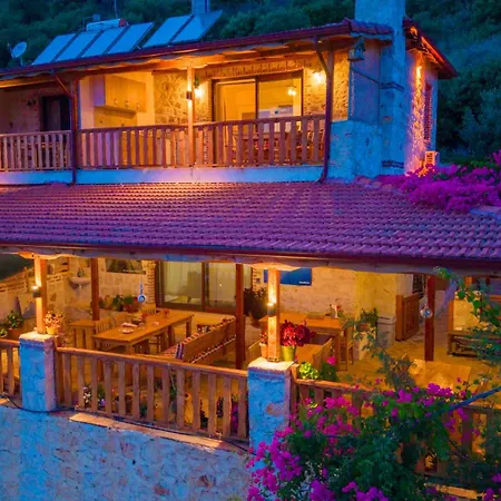 Istlada Tas Ev - Kekova View Kapaklı