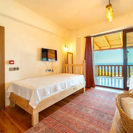 Istlada Tas Ev - Kekova View Affittacamere