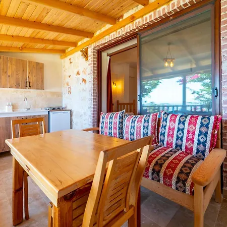 Istlada Tas Ev - Kekova View Kapaklı