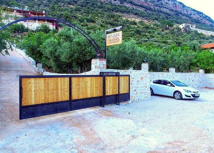Istlada Tas Ev - Kekova View Kapaklı