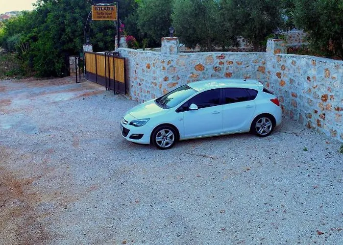 Istlada Tas Ev - Kekova View Pensiune Kapaklı